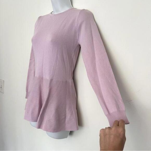 CHIC ME Cut out Back Bow Detail Peplum Knit top Lavender Pink S-M NWOT - Picture 4 of 11